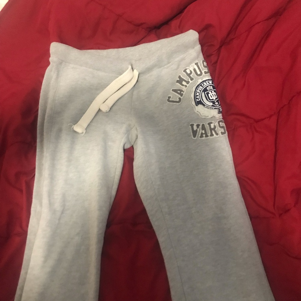 Light gray sweatpants